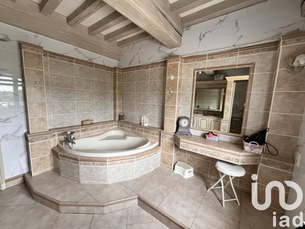 Maison à vendre 10 pièces 270 m² Chalmoux