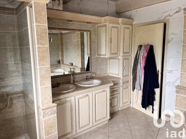 Maison à vendre 10 pièces 270 m² Chalmoux