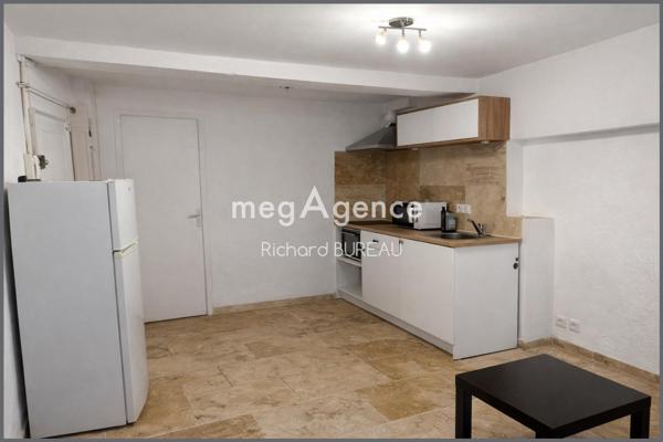 Immeuble à LE LUC, 83340 - 106m²