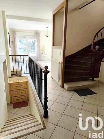 Maison à vendre 8 pièces 240 m² Pierry