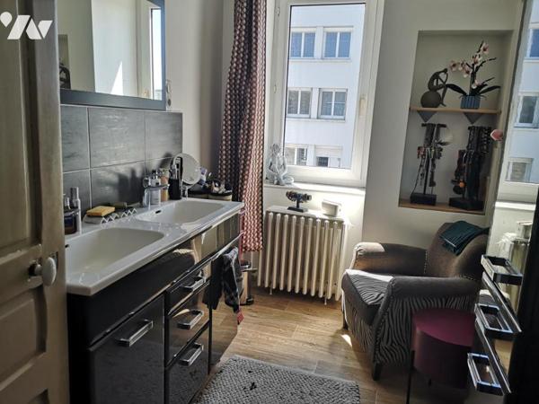 Maison avec gîte et chambre d'hôte