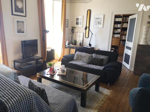 Maison avec gîte et chambre d'hôte