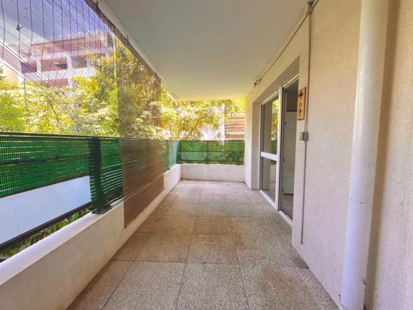 13015 - Bd GRAC - Résidence Récente - T2/3 - 52m2 - 2 TERRASSES - Place de PKG en sous-sol. 114 300 euro