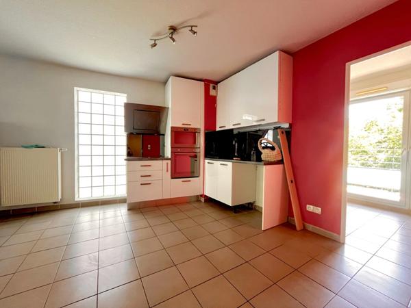 13015 - Bd GRAC - Résidence Récente - T2/3 - 52m2 - 2 TERRASSES - Place de PKG en sous-sol. 114 300 euro