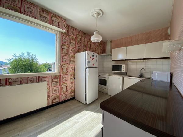 85 k€ pour 77m2 à Champigneulles avec loggia, cave et parking