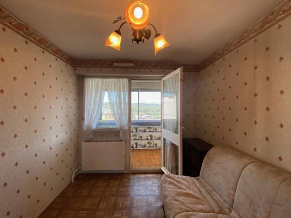 85 k€ pour 77m2 à Champigneulles avec loggia, cave et parking