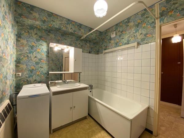 85 k€ pour 77m2 à Champigneulles avec loggia, cave et parking