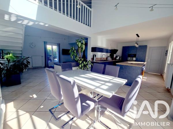 Maison (prestige) à vendre 9 pièces 199 m² Ingré
