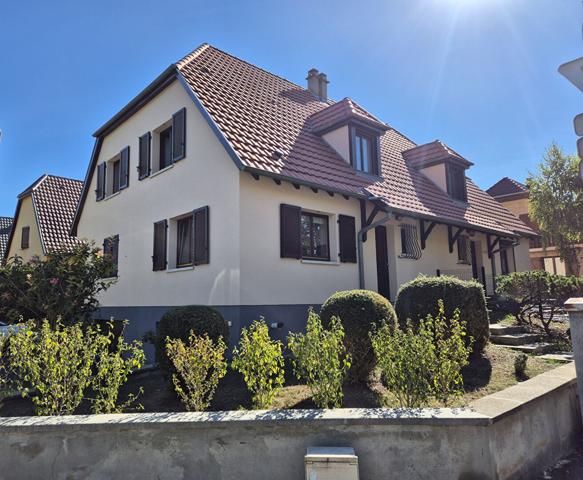 Maison mitoyenne 3 chambres LINGOLSHEIM - SECTEUR RÉSIDENTIEL