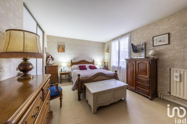 Maison 4 pièces de 111 m² à Lieusaint (77127)