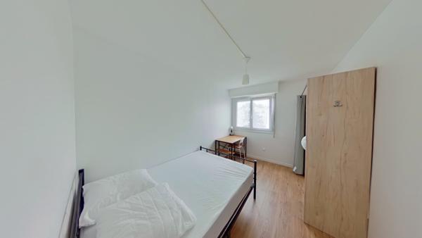 Chambre à louer dans appartement 6 pièces à Pessac, Domaine universitaire
