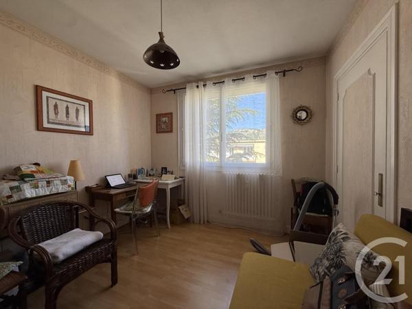 Appartement T4 à vendre  4 pièces - 86,25 m2 GUILHERAND GRANGES - 07