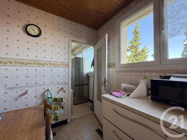 Appartement T4 à vendre  4 pièces - 86,25 m2 GUILHERAND GRANGES - 07