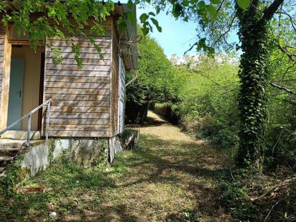 Terrain à vendre  BELLECHAUME (89)