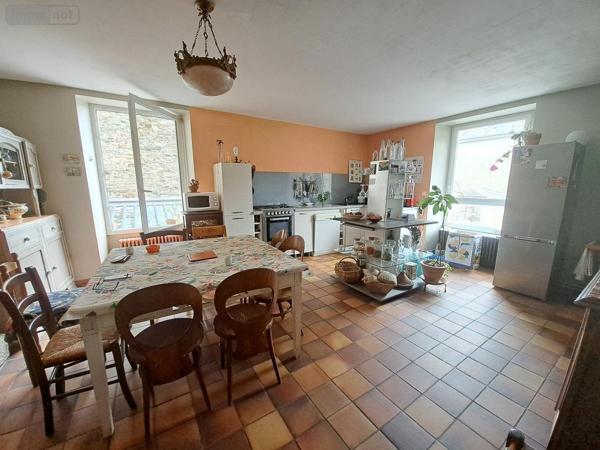 Appartement à vendre à Pontivy dans le Morbihan (56300), ref : 56061-771