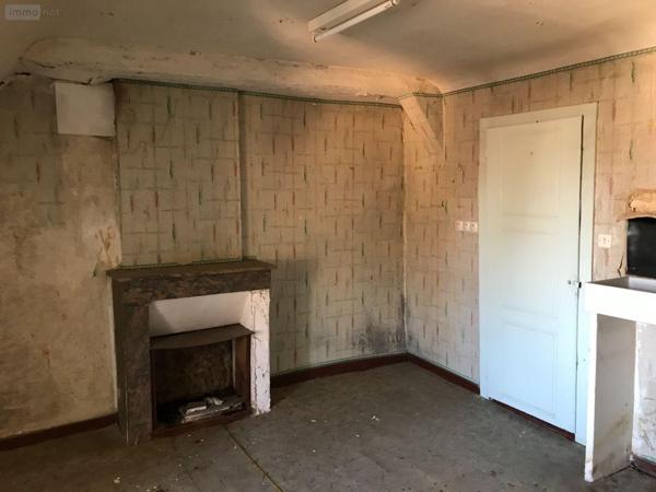 Local mixte (Pro/Hab) à vendre à Beaufay dans la Sarthe (72110), ref : 079/1709