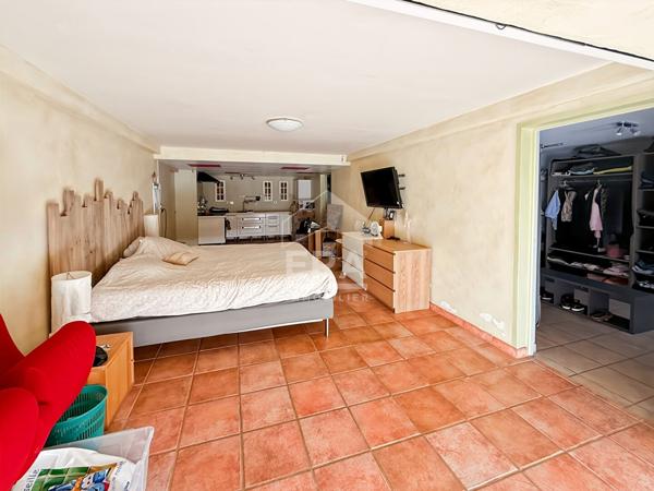 Les Pennes Mirabeau - Maison T5 111m² + T2 indépendant 44m² sur 575 m² de parcelle