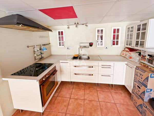 Les Pennes Mirabeau - Maison T5 111m² + T2 indépendant 44m² sur 575 m² de parcelle