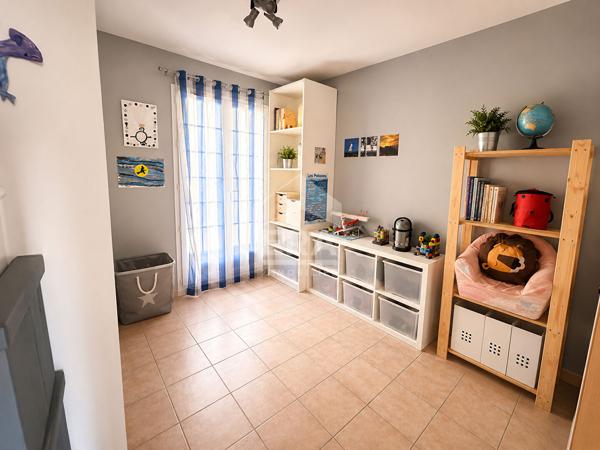 Les Pennes Mirabeau - Maison T5 111m² + T2 indépendant 44m² sur 575 m² de parcelle