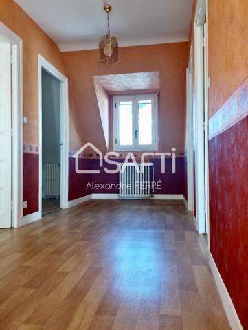 Magnifique potentiel pour cette maison familiale