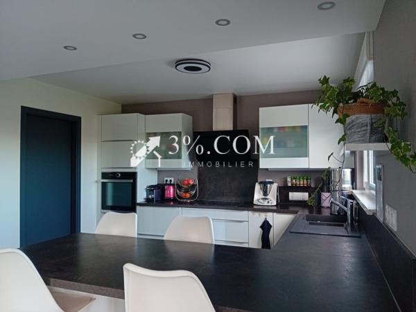 Maison 4 pièce(s) 3 chambre(s) 127 m²