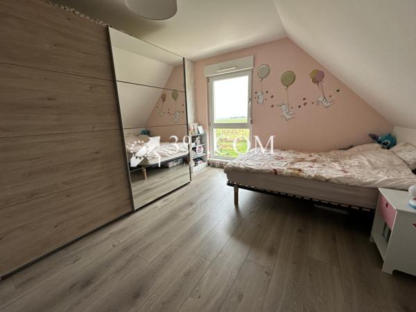 Maison 4 pièce(s) 3 chambre(s) 127 m²