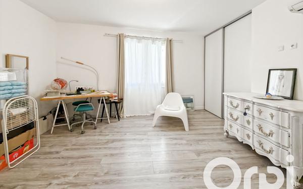 Maison à vendre    5 pièces •  Bollène