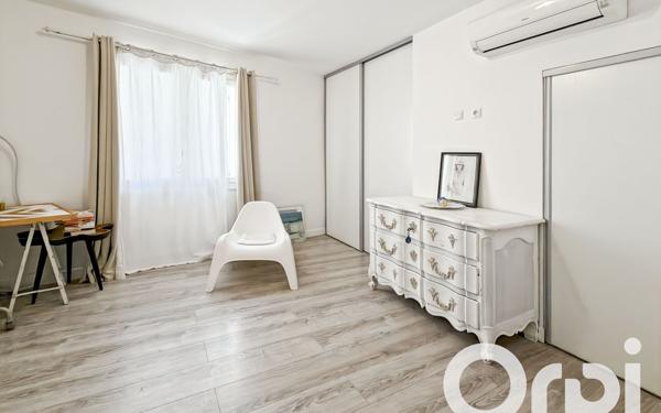 Maison à vendre    5 pièces •  Bollène