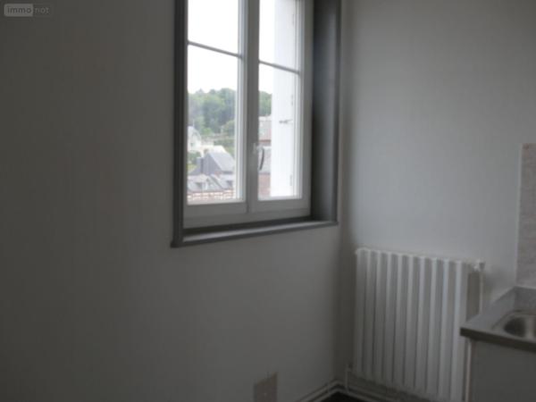 Appartement à louer à Étretat en Seine-Maritime (76790), ref : SC/499   
CENTRE BOURG