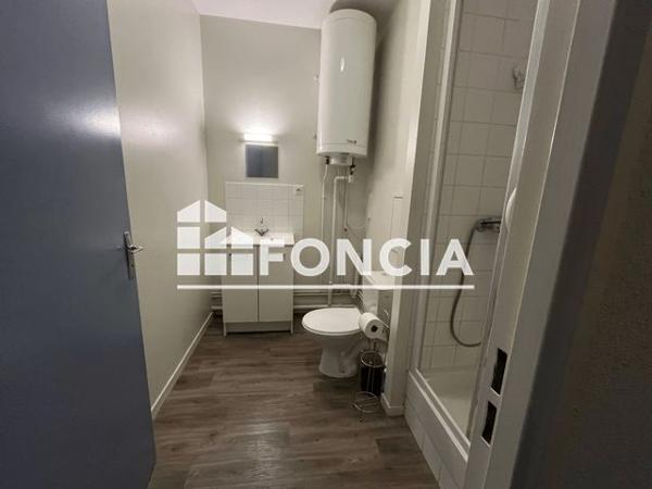 Location Studio 28.9 m² - 17 AVENUE KENNEDY Orleans La Source 45100