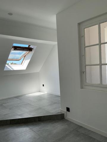 Immeuble de rapport, 120 m2 avec un T2 et un T3