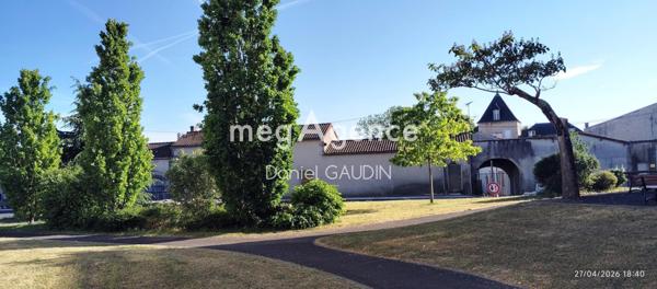 Appartement à COGNAC, 16100 - 2 pièces 53m²