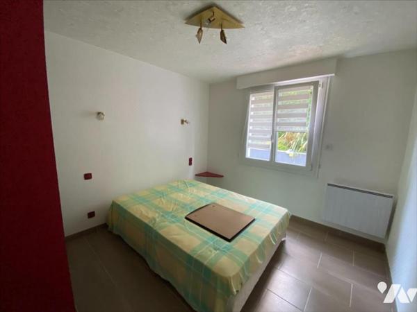 À Vendre à Rohan Maison située à pied des commodités et services