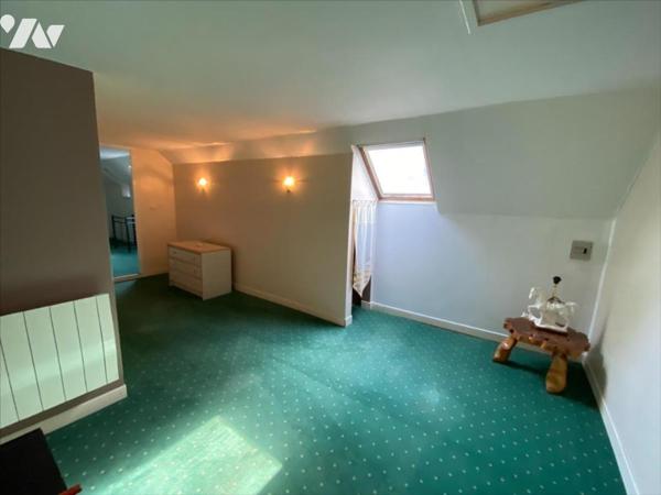 À Vendre à Rohan Maison située à pied des commodités et services