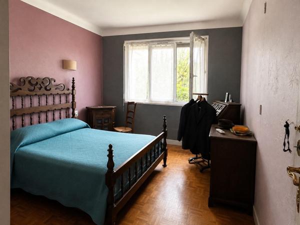AGEN maison composée de deux appartements proche commodités