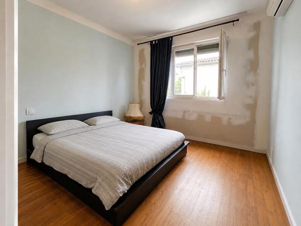 AGEN maison composée de deux appartements proche commodités