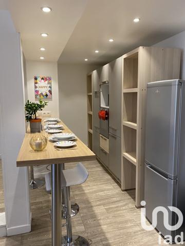 Appartement 7 pièces de 125 m² à Choisy-le-Roi (94600)