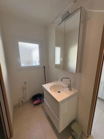 Appartement à louer, 1 pièce - ANGERS 49100