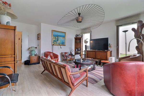 5 pièces Colombes 112 m² terrasse triple exposition proche gare