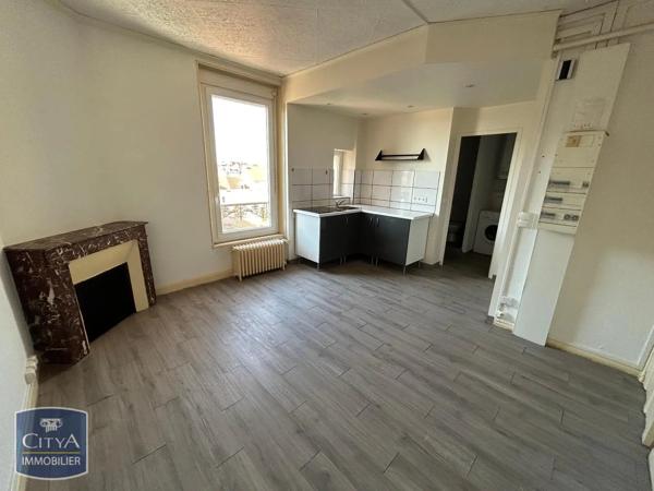 Appartement à louer 2 pièces 46.7m² Vichy (03200)
