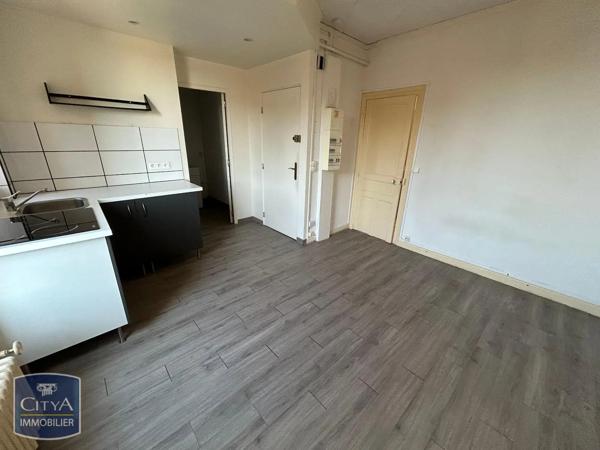 Appartement à louer 2 pièces 46.7m² Vichy (03200)