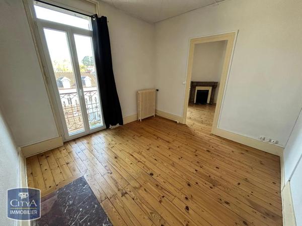 Appartement à louer 2 pièces 46.7m² Vichy (03200)