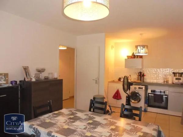 Appartement à louer 2 pièces 48.4m² Saint-Clair-de-la-Tour (38110)