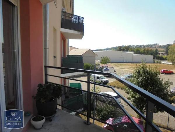 Appartement à louer 2 pièces 48.4m² Saint-Clair-de-la-Tour (38110)