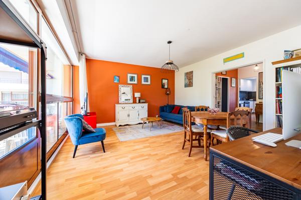 Appartement
         4 pièces
        - 87 m² Exclusivité 245 000 € *