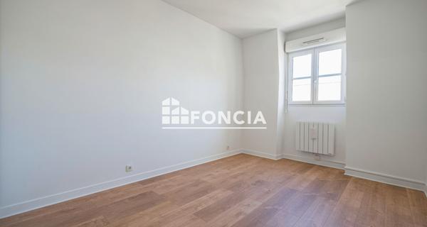 À vendre Appartement 4 pièces 103 m² - Le Plessis-robinson 92350