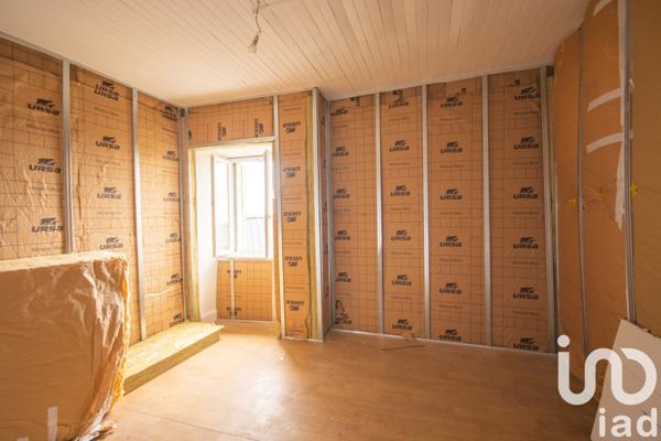 Maison de village 6 pièces de 100 m² à Voutezac (19130)