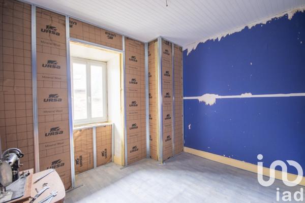 Maison de village 6 pièces de 100 m² à Voutezac (19130)