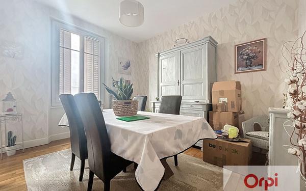 Appartement à louer    3 pièces • 55 m2 Montluçon