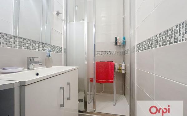 Appartement à louer    3 pièces • 55 m2 Montluçon